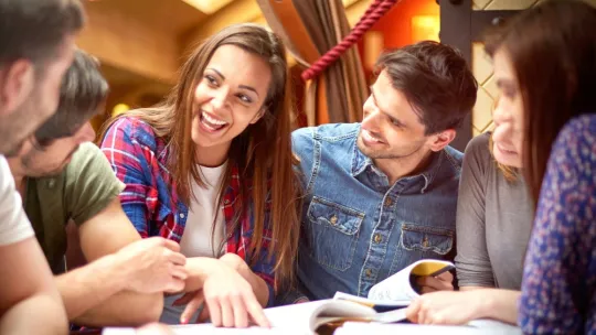 Grado Administración y Dirección de Empresas_thumbs